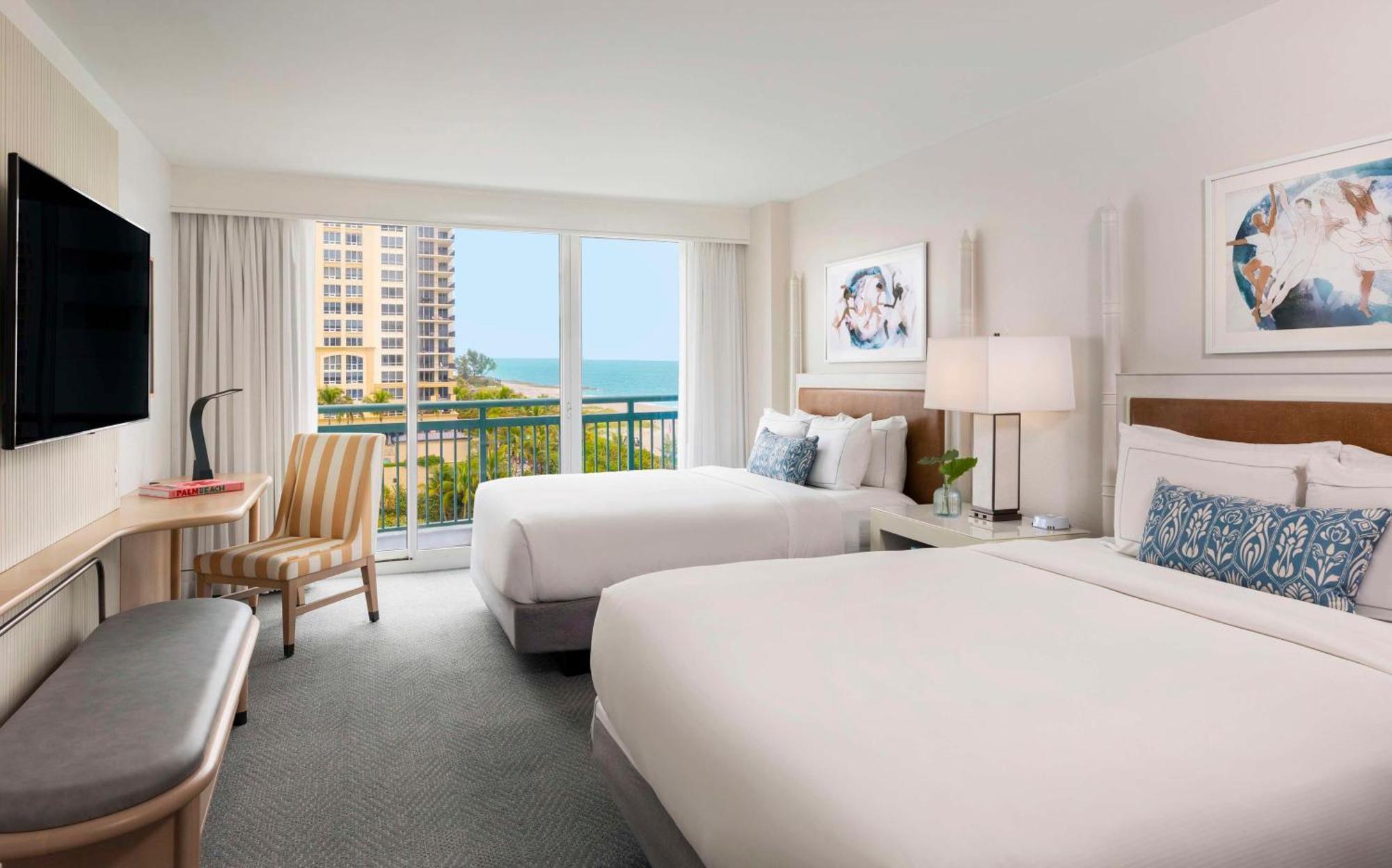 The Singer Oceanfront Resort, Curio Collection By Hilton Ривиера Бийч Екстериор снимка