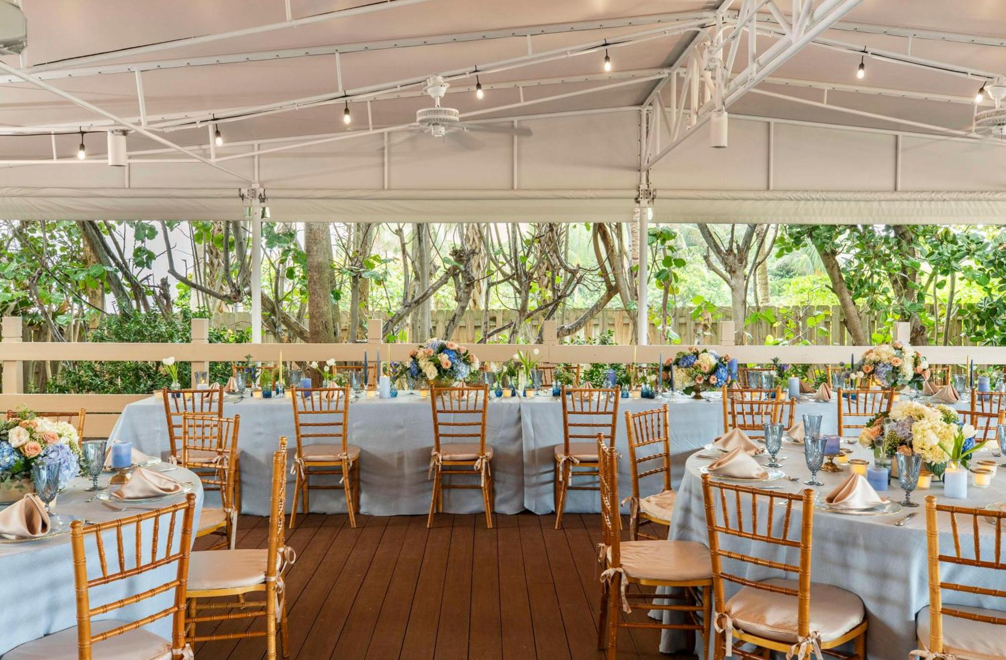 The Singer Oceanfront Resort, Curio Collection By Hilton Ривиера Бийч Екстериор снимка